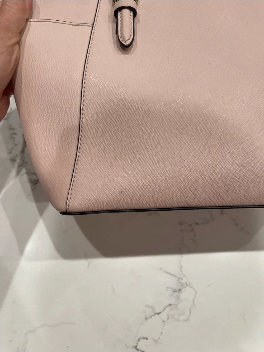 Michael Kors Blush Pink Saffiano Tote with Gold Hardware - Picture 10 of 11